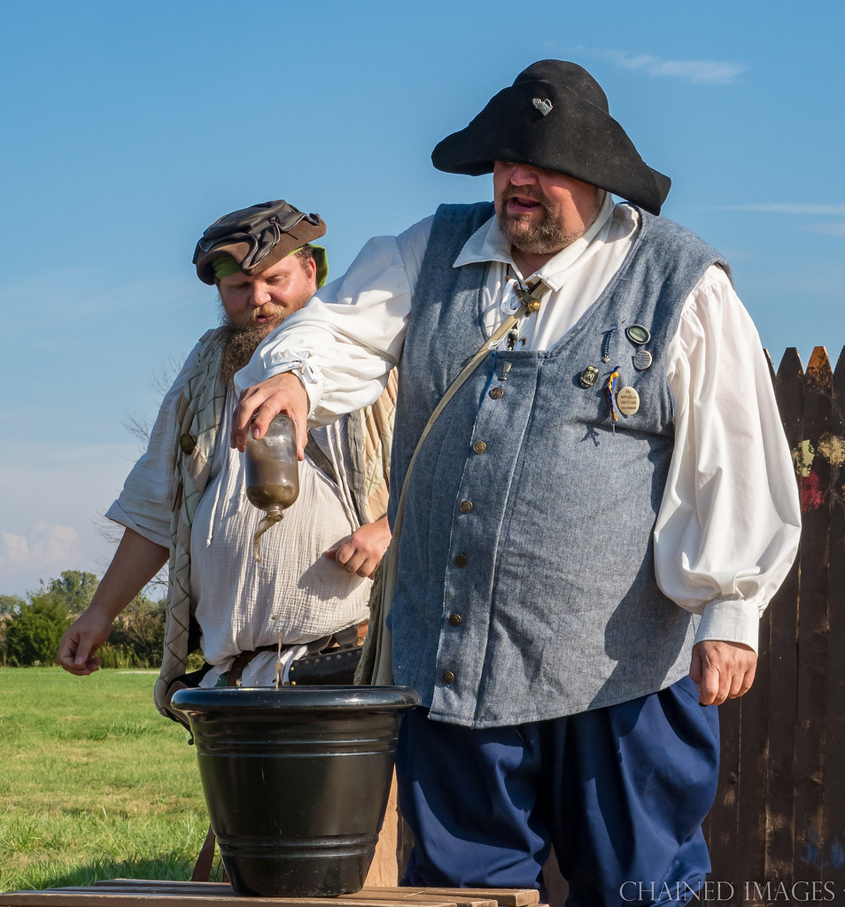 2018 Indiana Ren Faire 00036 Cutlass Cooking fresh water… Flickr