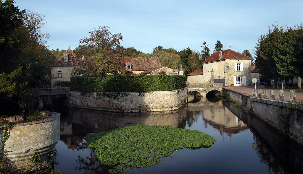 Renaissance — château de DampierresurBoutonne, Charente… Flickr