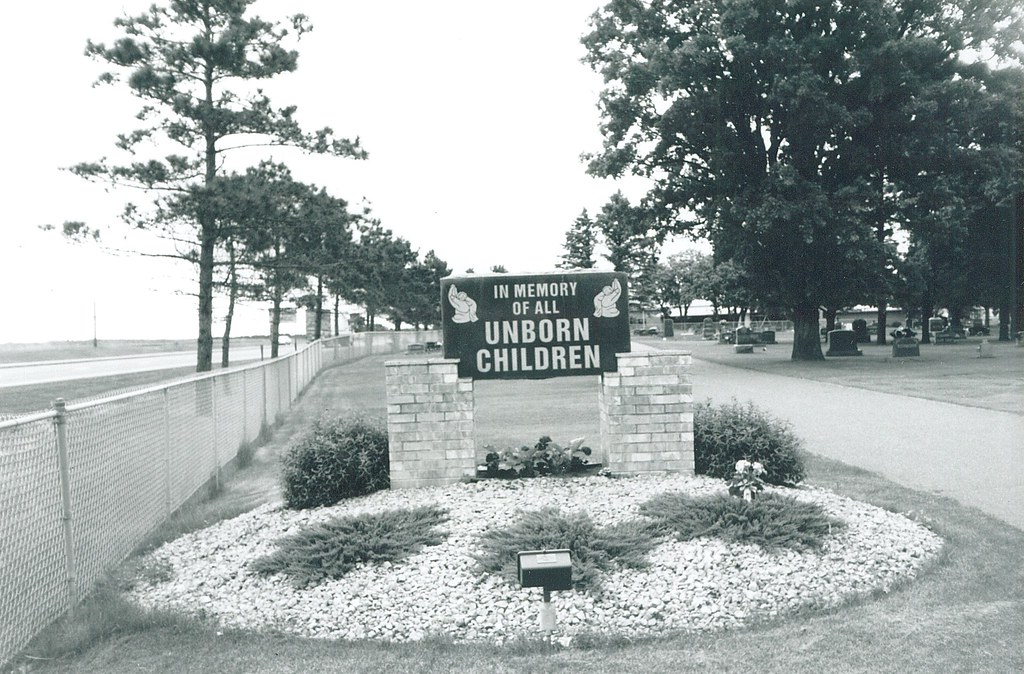 Memorial Monument Royalton Cemetery 6/11/2003 Morrison County