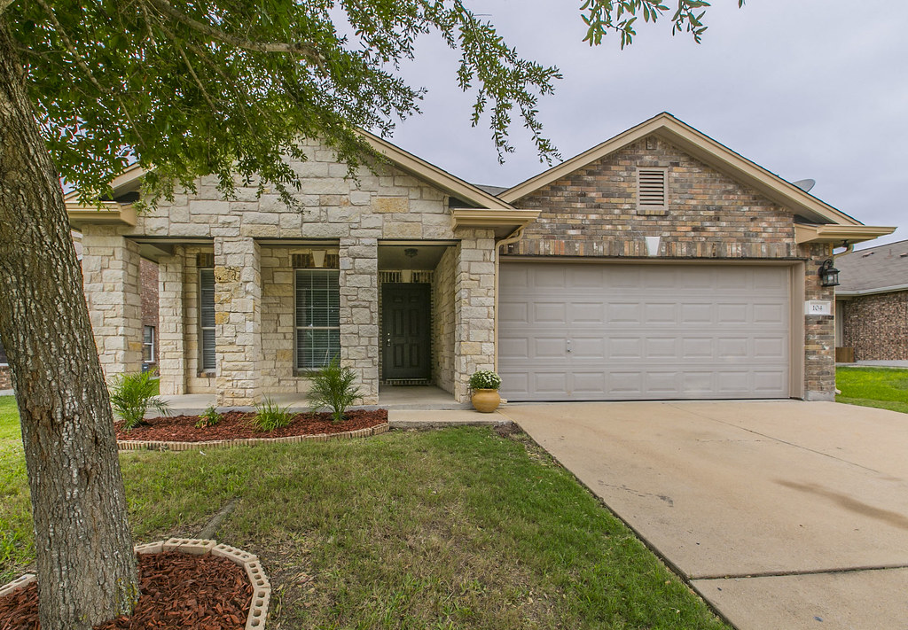 104 Jefferson Cove Elgin, TX 78621 Flickr