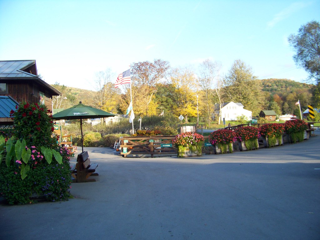 Fly Creek Cider Mill and Orchard, Fly Creek, New YorkThro… Flickr