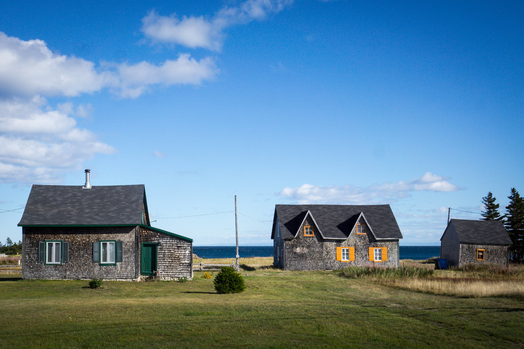 Cedar shake houses, Sept Iles, Quebec Cedar shake houses, … Flickr