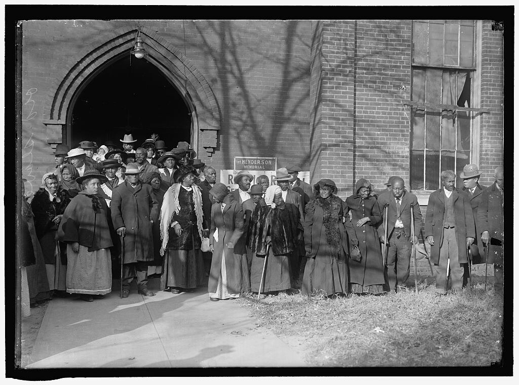 Group photo of formerly enslaved 1916 a photo on Flickriver