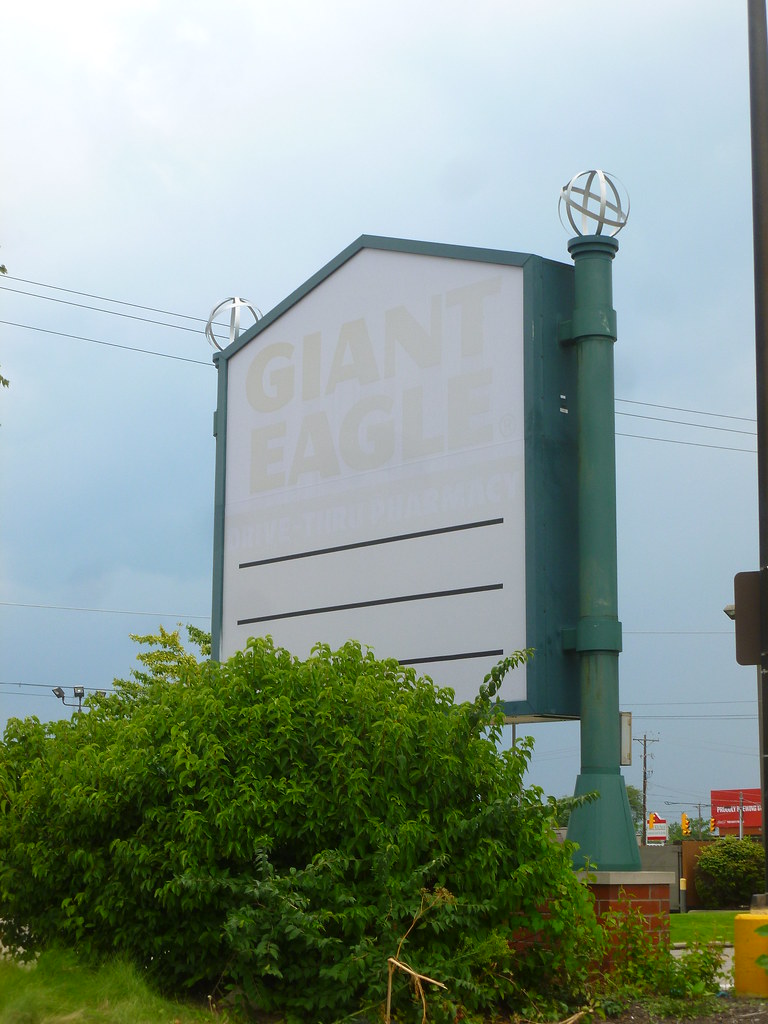 former Giant Eagle, E DublinGranville Rd, Columbus, OH (1… Flickr