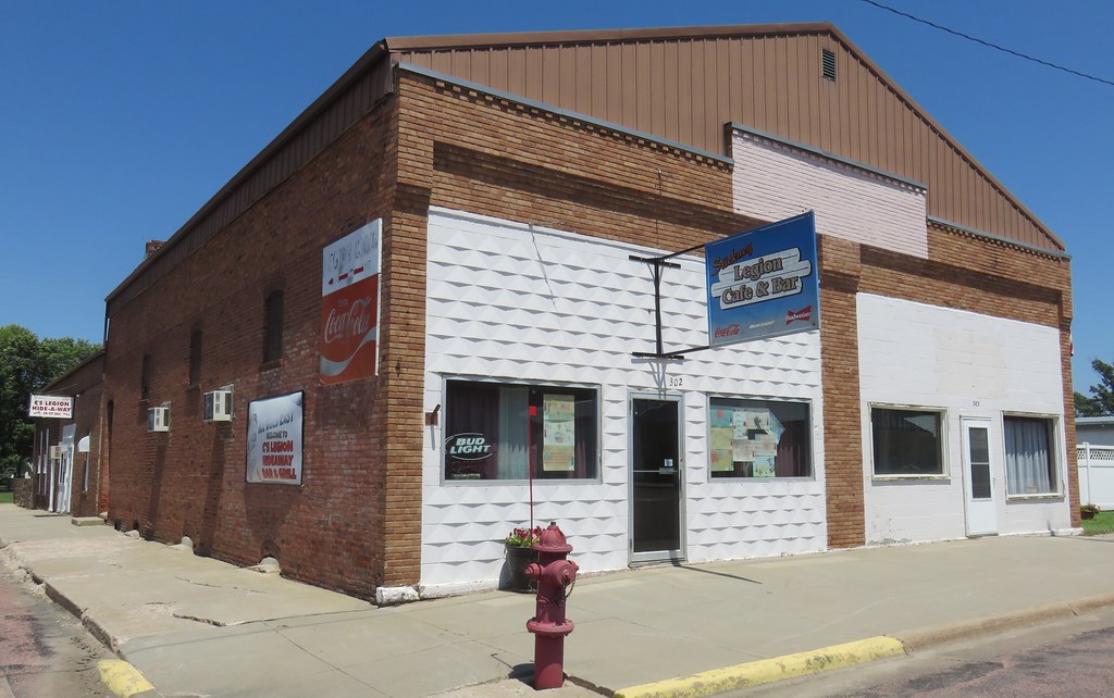 Legion Cafe and Bar (Stickney, South Dakota) Stickney, Sou… Flickr