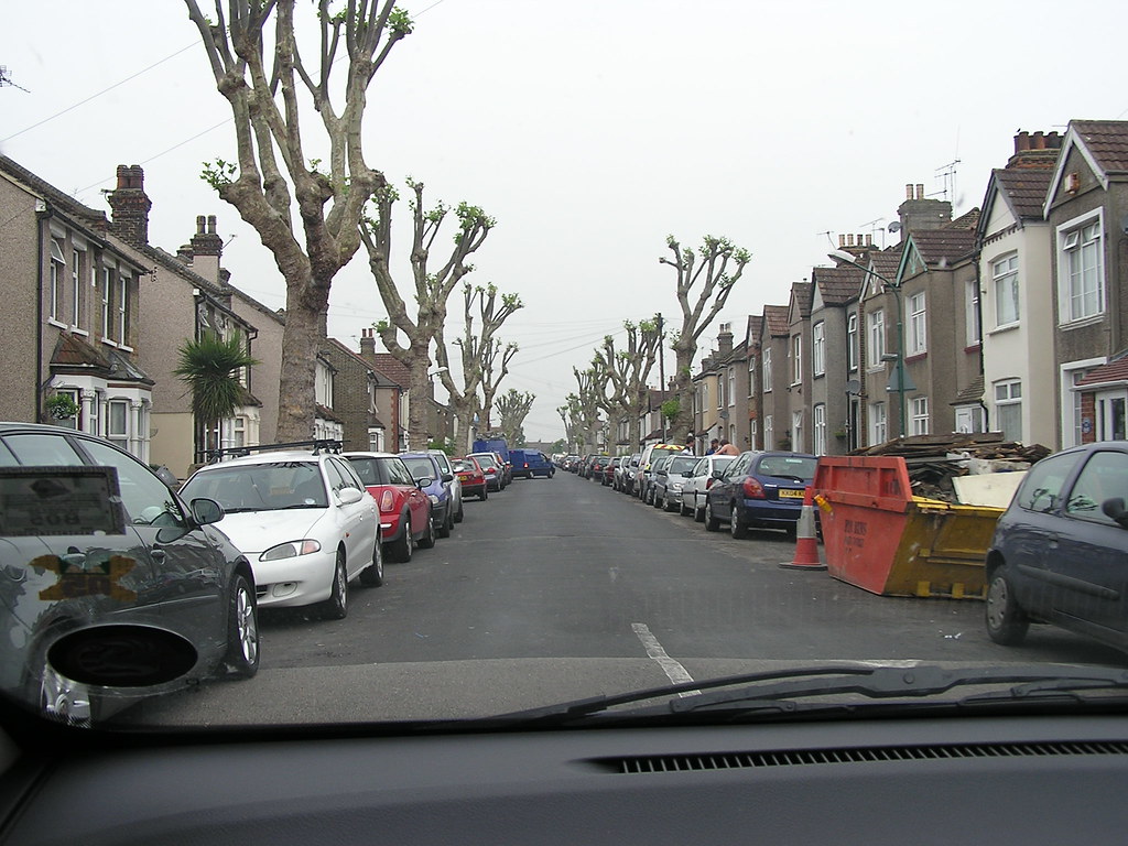 Colney Road, Dartford, Kent. Maureen Marsh Flickr