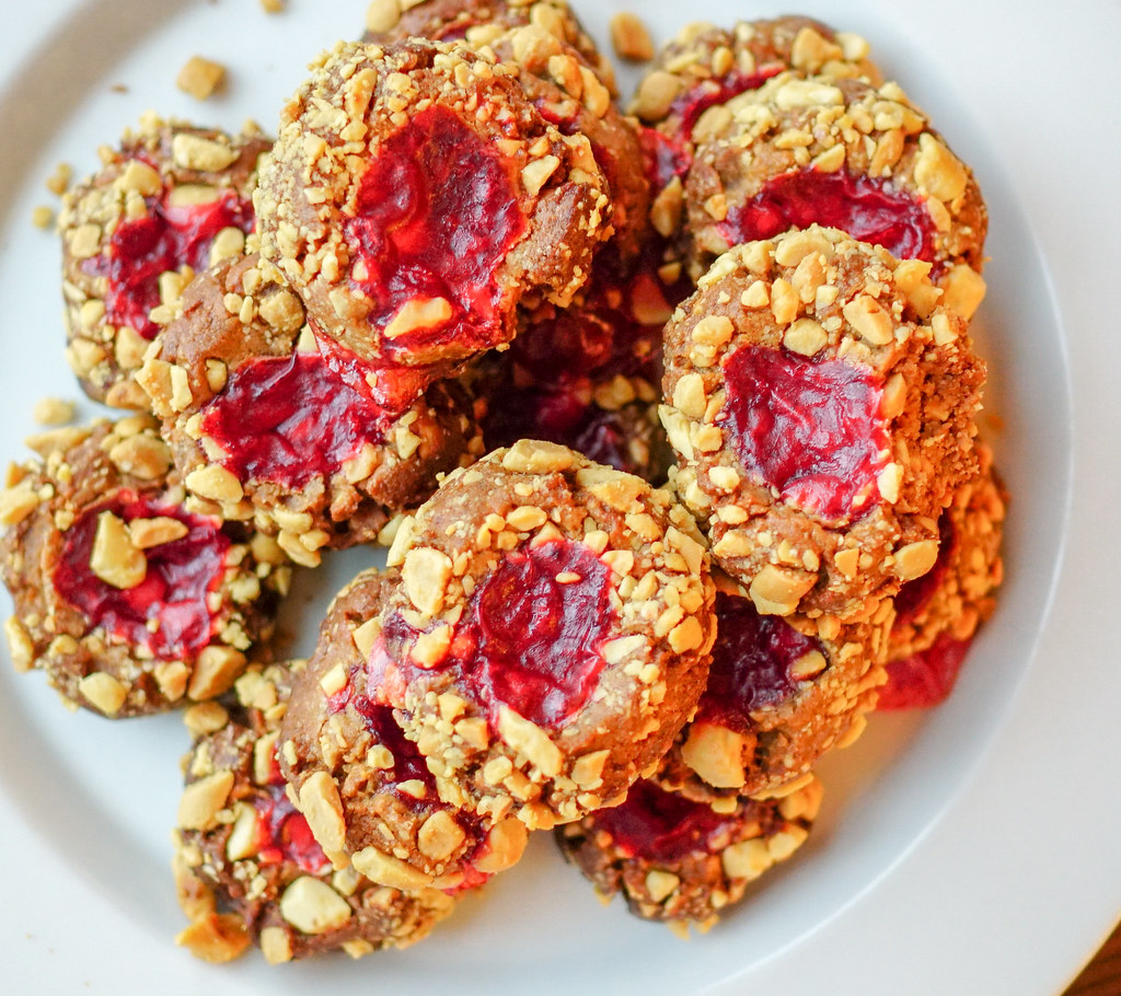 2018.09.27 Low Carbohydrate Peanut Butter and Jelly Cookie… Flickr