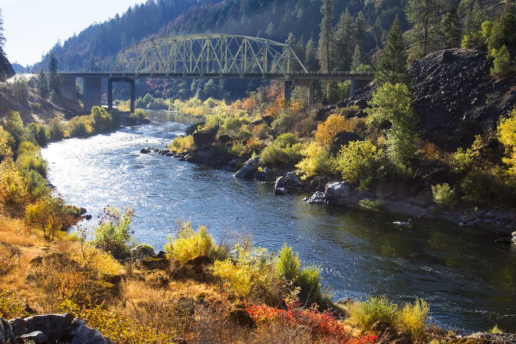 Hellgate Canyon, Oregon Rogue River in the fall. This is a… Flickr