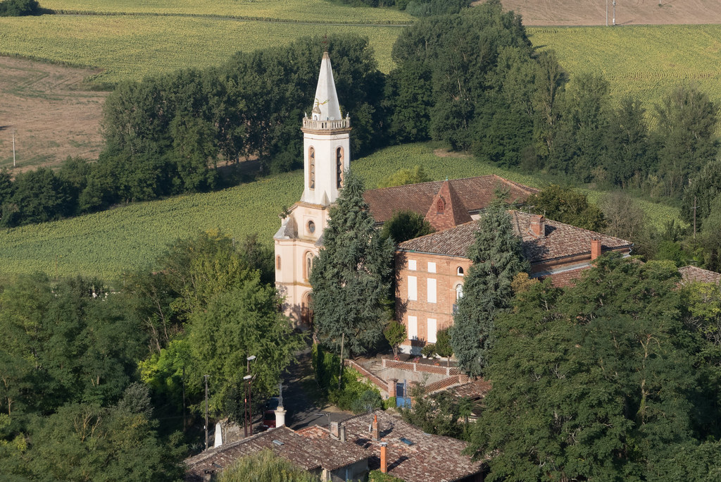 P1170486 église de Montvalen Thomas Letournel Flickr