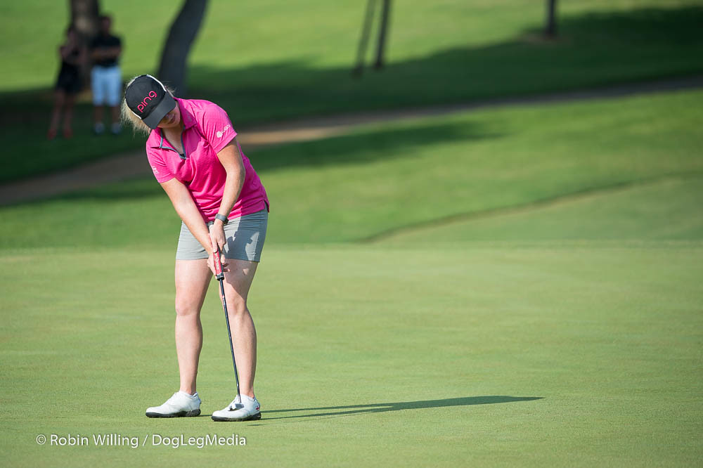 Hannah Burke Hannah Burke putting on the 4th during round … Flickr