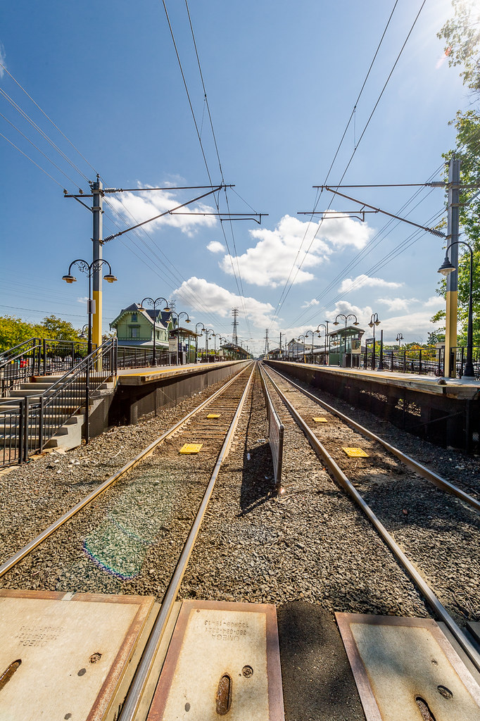 New Jersey Transit, Red Bank, NJ Train Station Jazz Guy Flickr