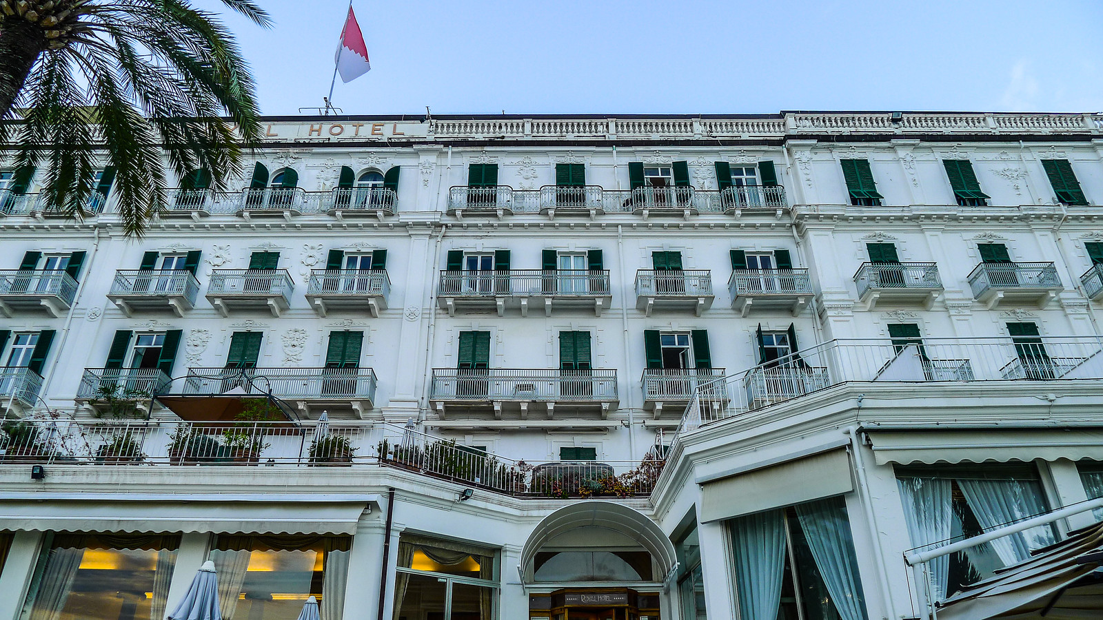Grand Hotel Londres San Remo Italy designjit