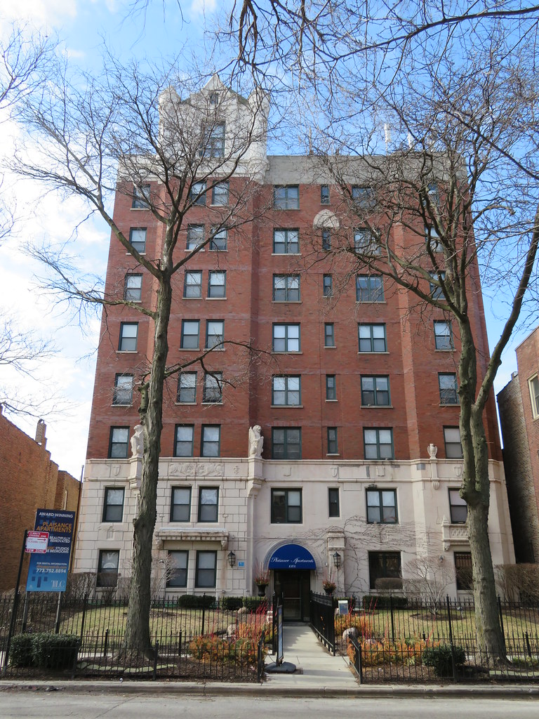 Plaisance Apartments 6104 S Woodlawn Ave Chicago, IL 60637… Flickr
