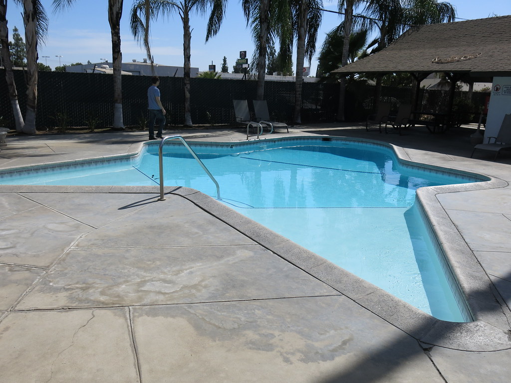 The Reef Apartments Fresno, Calif. Starshaped Pool Flickr