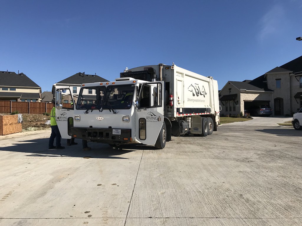 City Of Irving Solid Waste Services CCC LET2 Heil 06228 Re… Flickr