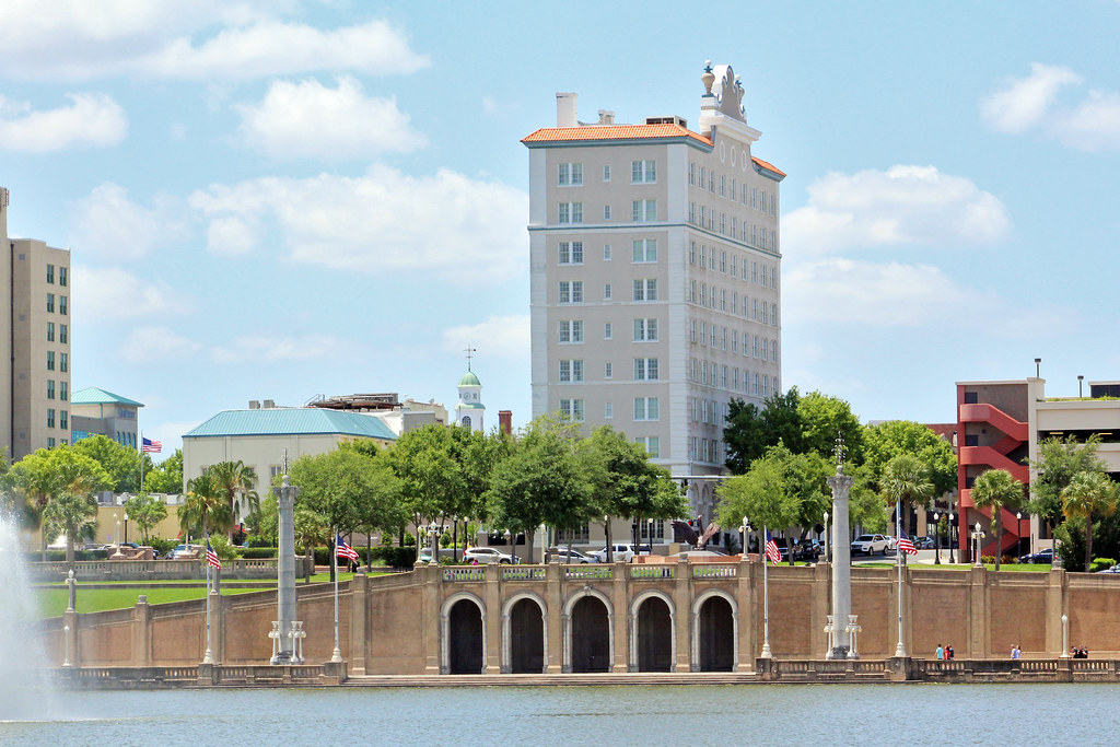 Terrace Hotel & Lake Mirror Promenade, Lakeland a photo on Flickriver