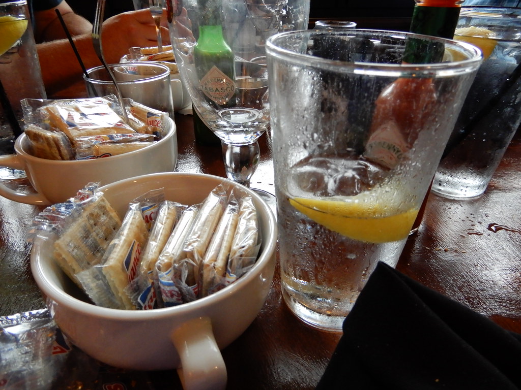 table view A visit to Pearlz Oyster Bar, Columbia SC John Flickr