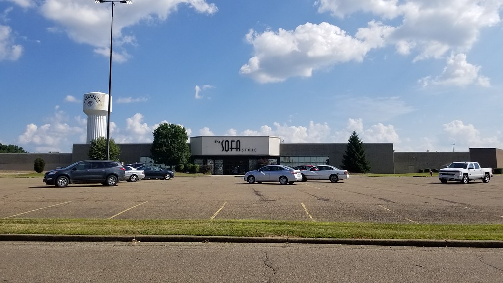 Unknown Carnation City Mall Alliance, OH August 2018 Flickr