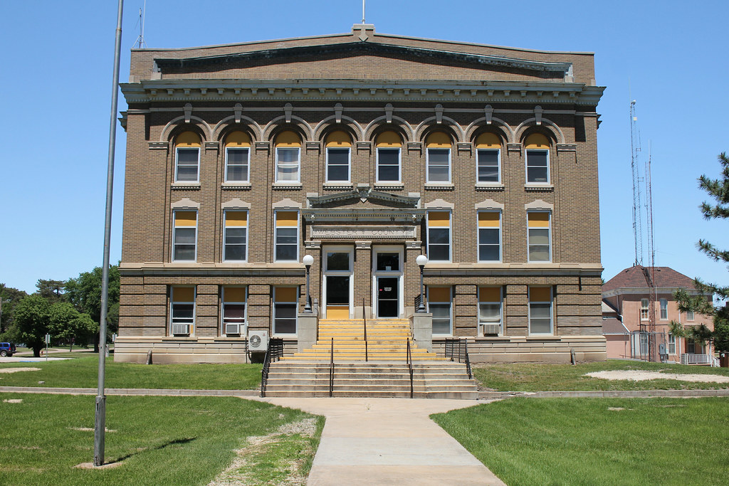 ster County Courthouse Red Cloud, NE Tom McLaughlin Flickr