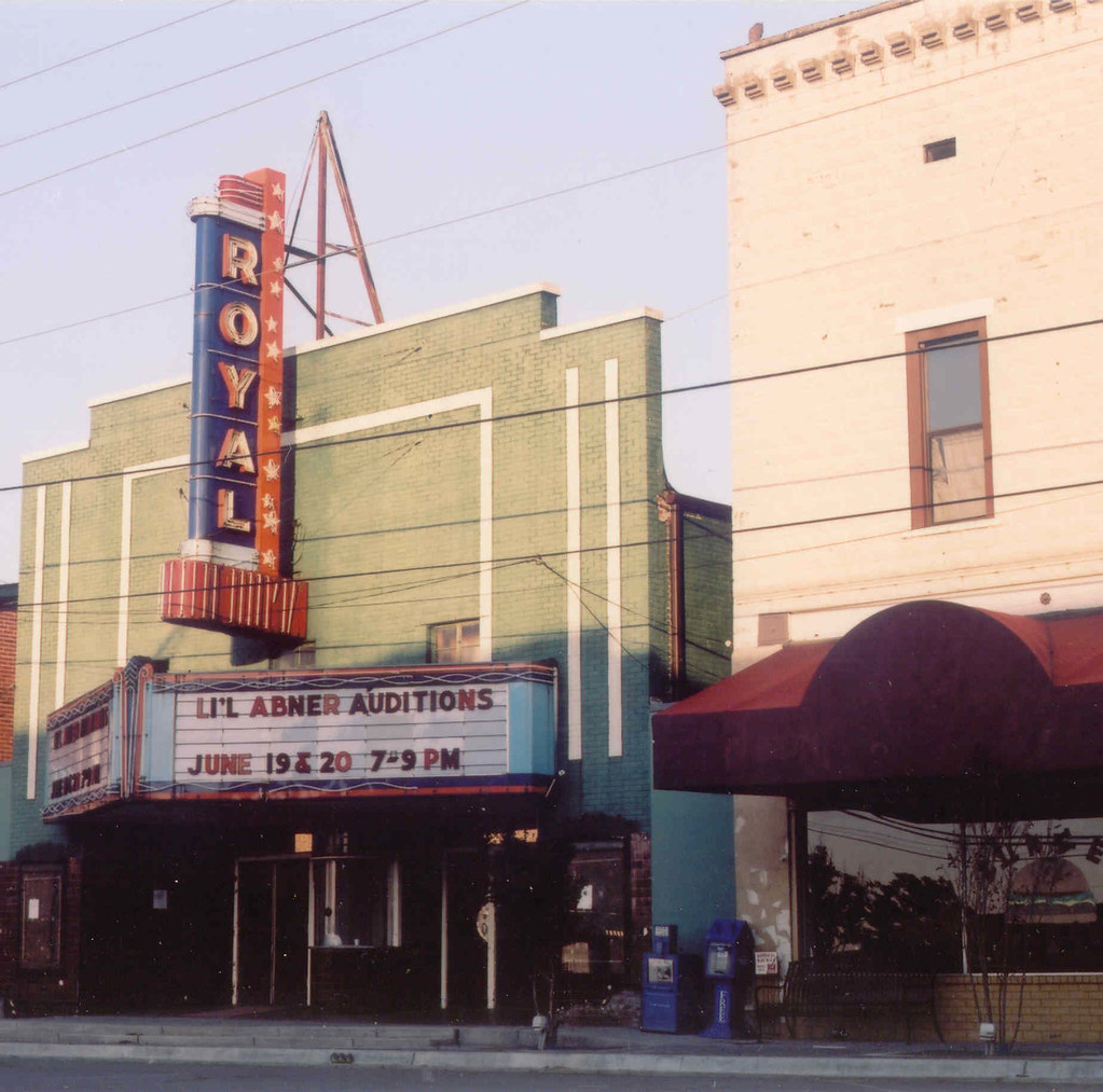 Royal Theater, Benton, Arkansas The Royal Theater in Bento… Flickr