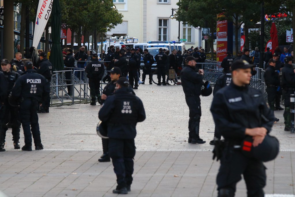 AfDDemo Rostock & Gegenproteste 01 ENDSTATION RECHTS. Flickr