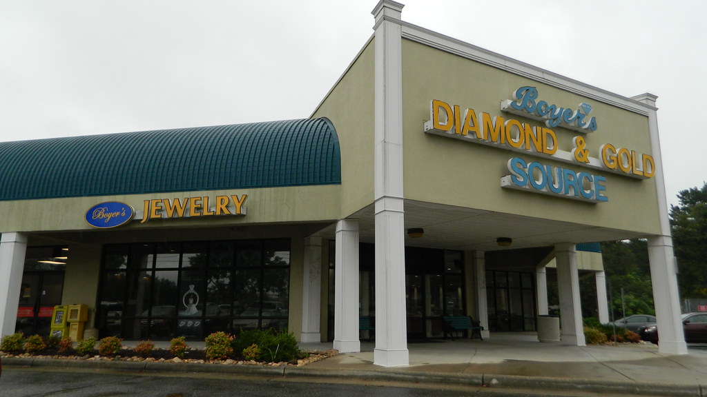 Boyer's Jewelry a photo on Flickriver