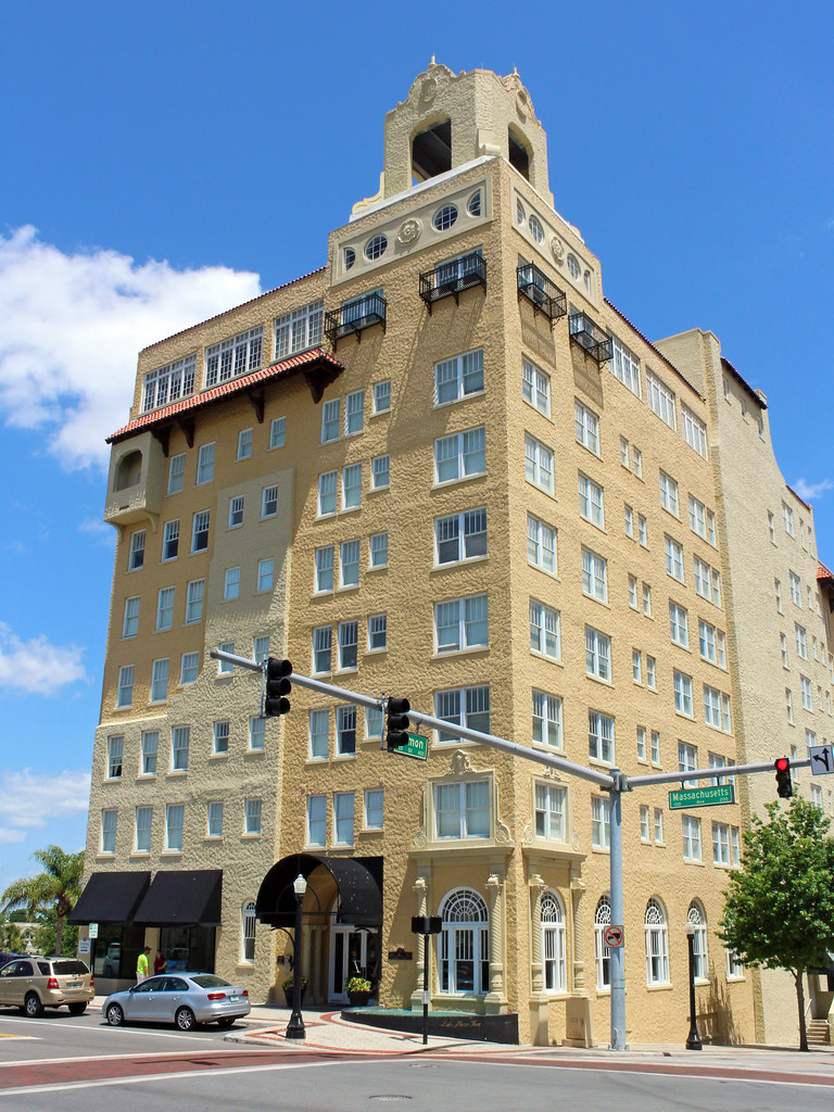 Lake Mirror Tower Apartments, Lakeland Massachusetts Avenu… Flickr