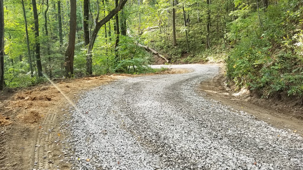 20181018FSR8GACHFCRRDPatterson Gap Road FSR32 storm … Flickr