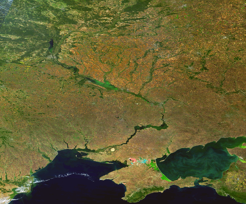 Dnieper River, variant Edited MODIS Aqua image of the