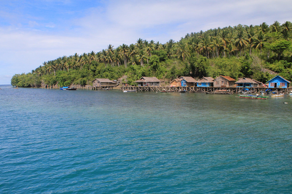 Togean Islands Ampana, Central Sulawesi, Indonesia Alida Szabo Flickr