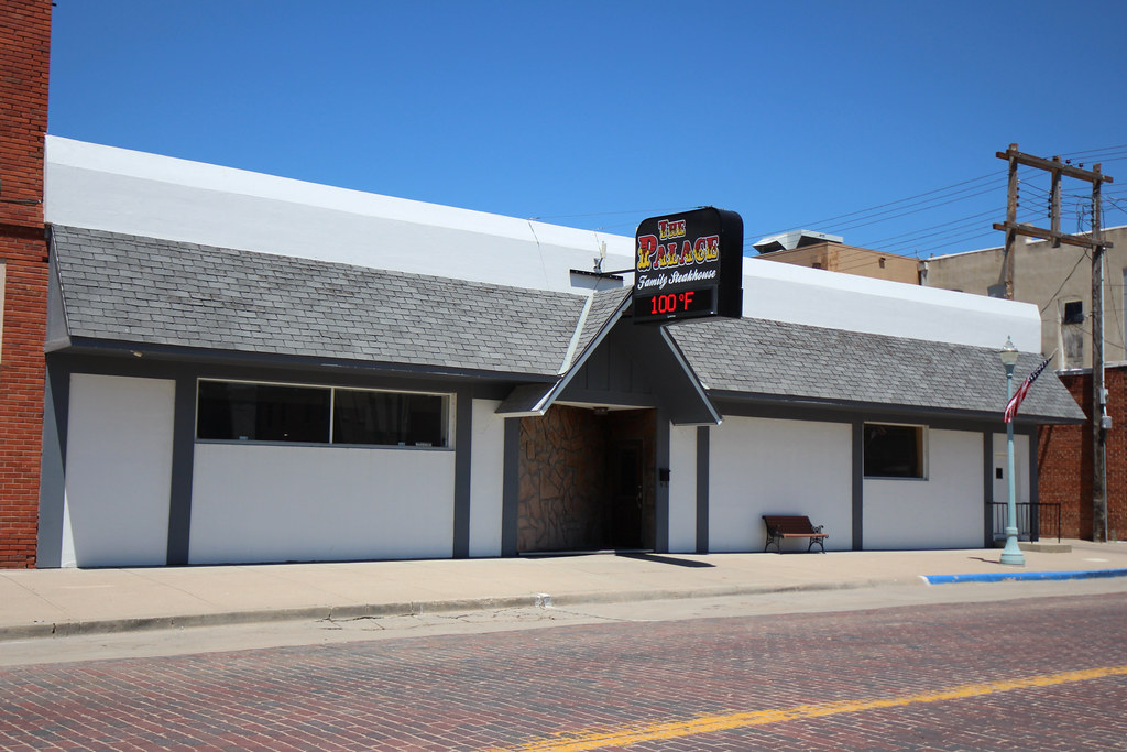 The Palace Restaurant Red Cloud, NE We decided to stop i… Flickr