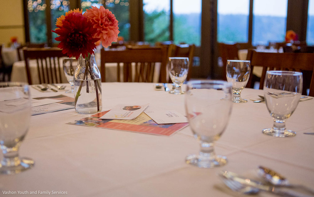 Home2Vashon 2018 Home2Vashon Fundraiser for Vashon Youth a… Flickr