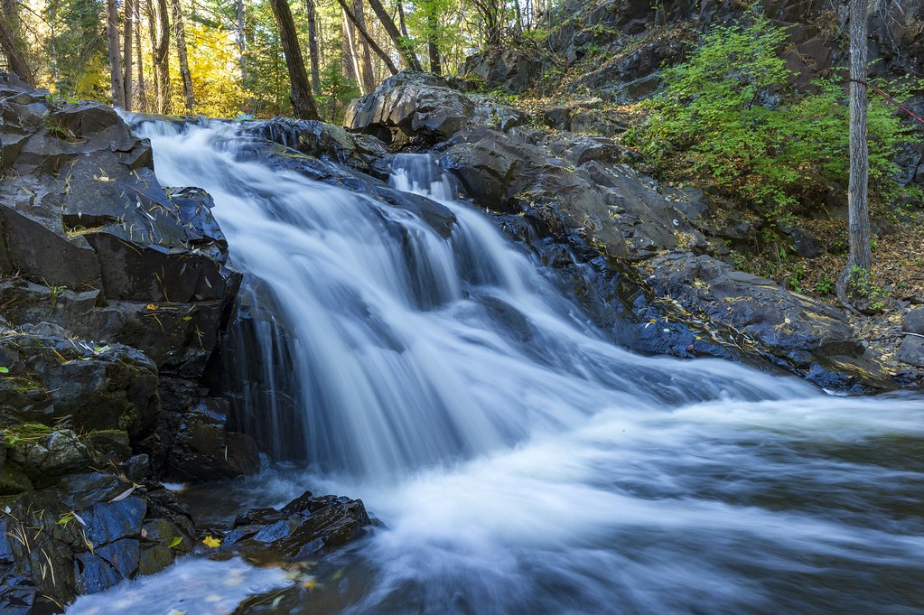 Waterfall Chester Creek flows through Chester Park and Che… Flickr