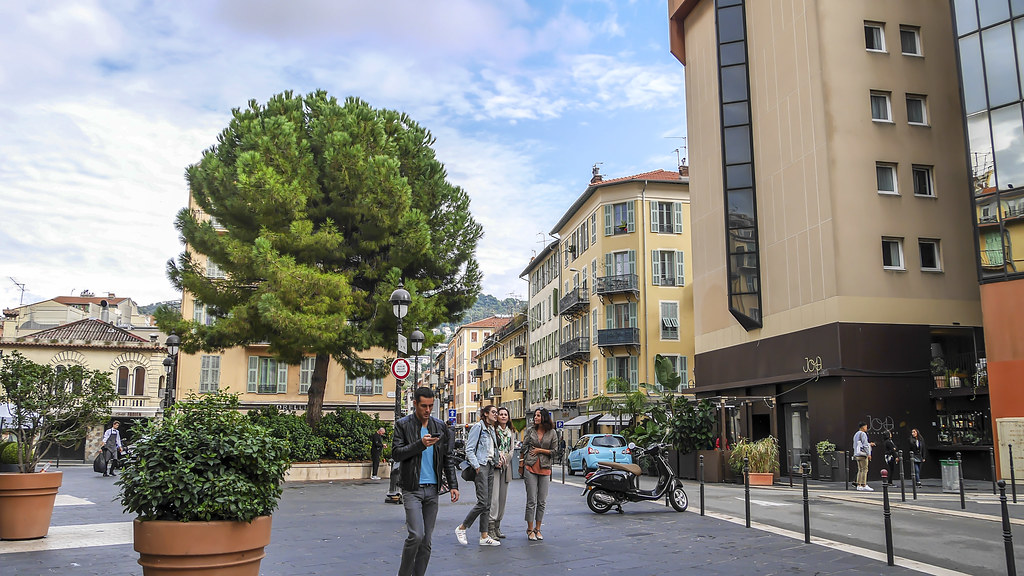 Place du Pin in Nice. France 7/10 2018. Ola Berglund Flickr