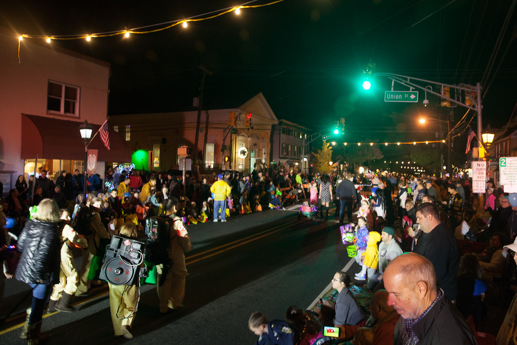 MVR102818p109lr Medford Halloween Parade 2018 MedfordVincentown