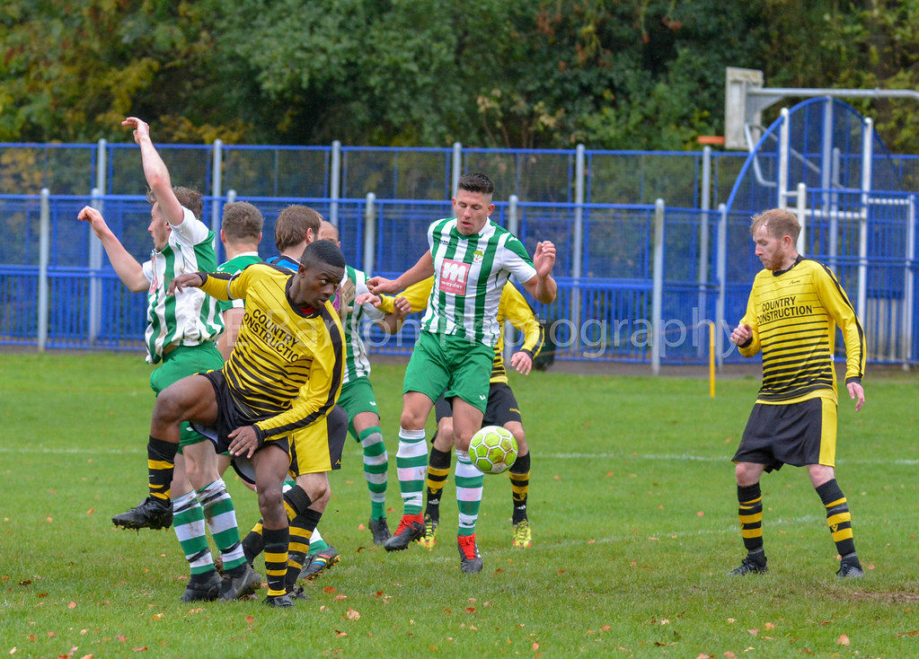 Adderbury Park 5 Newent Town Reserves 0 Few pictures from … Flickr