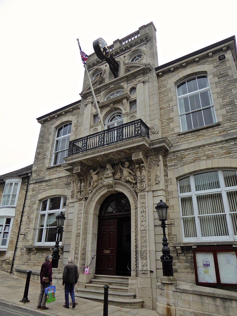 Swanage, Dorset THE TOWN HALL, 62, HIGH STREET, SWANAGE He… Flickr