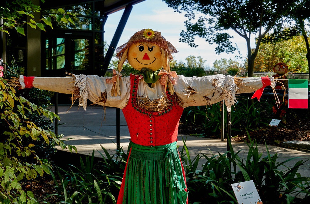 Scarecrows Scarecrows for Halloween in the Atlanta Botanic… Flickr