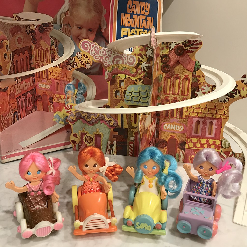 Just got this Candy Mountain Flatsy, an ultra rare toy in … Flickr