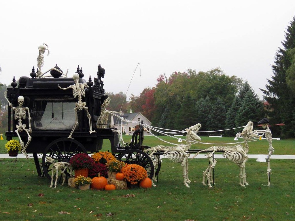 Runnymeade Farm at Halloween My favorite Halloween scene o… Flickr