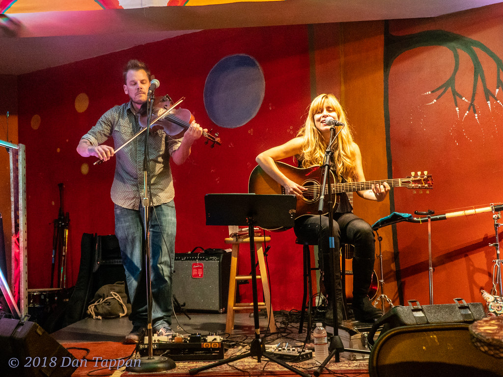 dsc03637 Danielle Miraglia; The Hearing Room; Lowell MA; S… Flickr