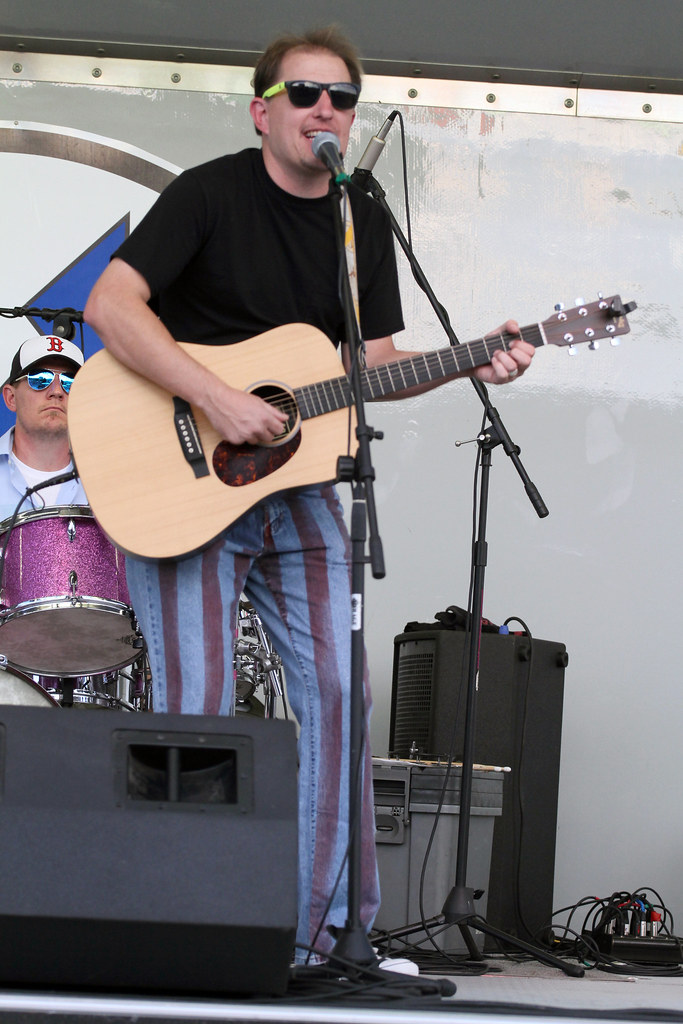 Chili’s Grill & Bar of McAlester Benefit Concert for St. J… Flickr