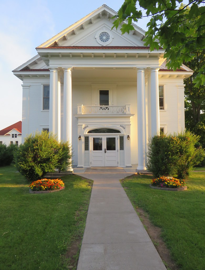 Keweenaw County Courthouse (Eagle River, Michigan) Flickr