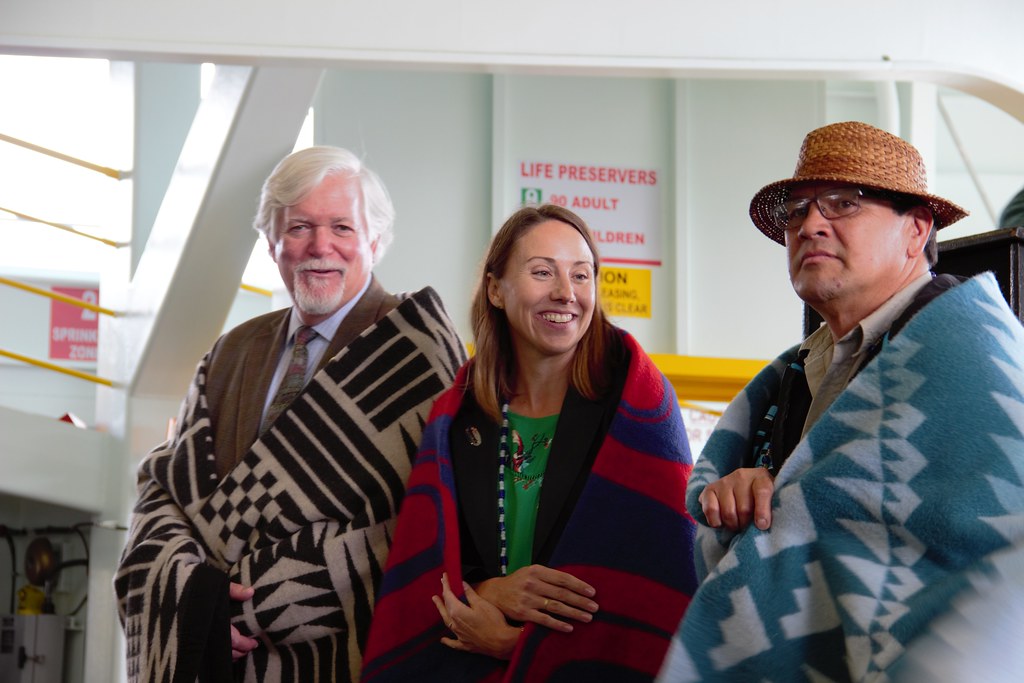 Ceremonial blankets The Suquamish Tribe presented WSDOT Se… Flickr