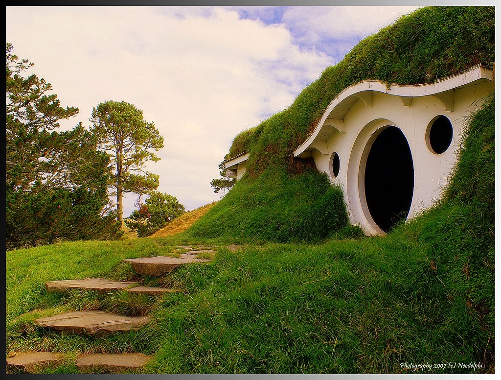 The Shire The hobbit house (2007). All request to use my p… Flickr
