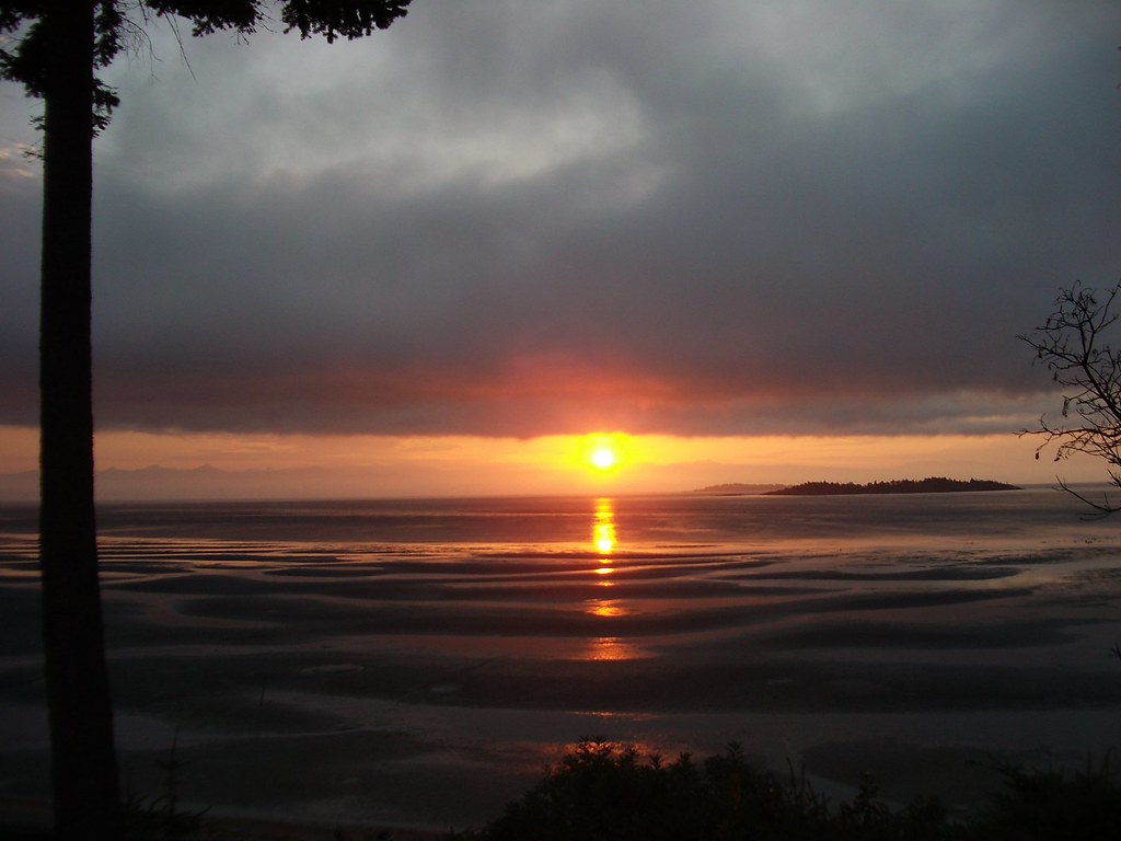 Parksville July morning Craig Bay to be exact. It was 5 am… Flickr