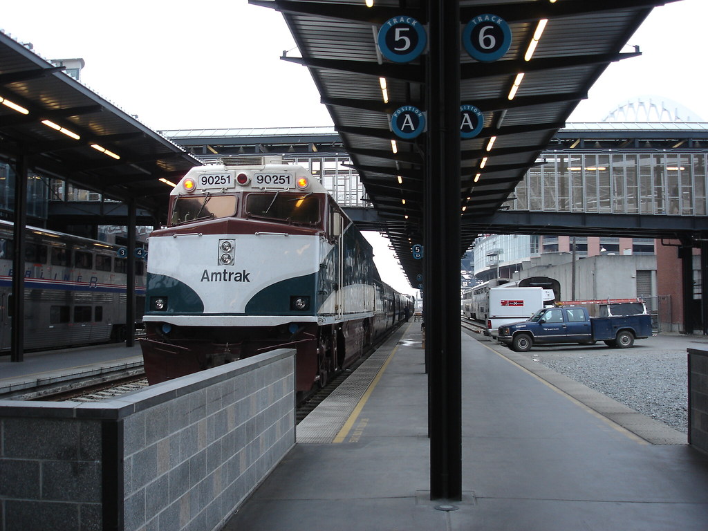 King Street Station, Amtrak cabcar 90251 on the back of … Flickr