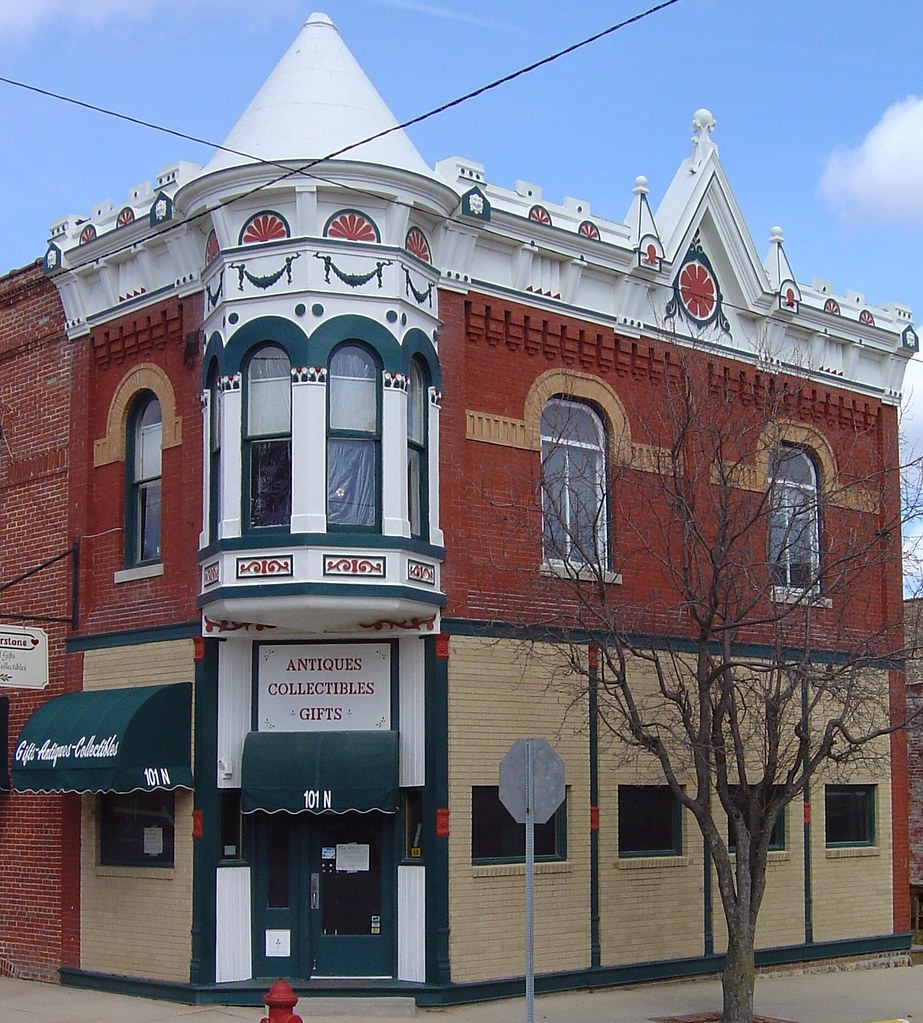 Antiques Stockton, IL Seth Gaines Flickr