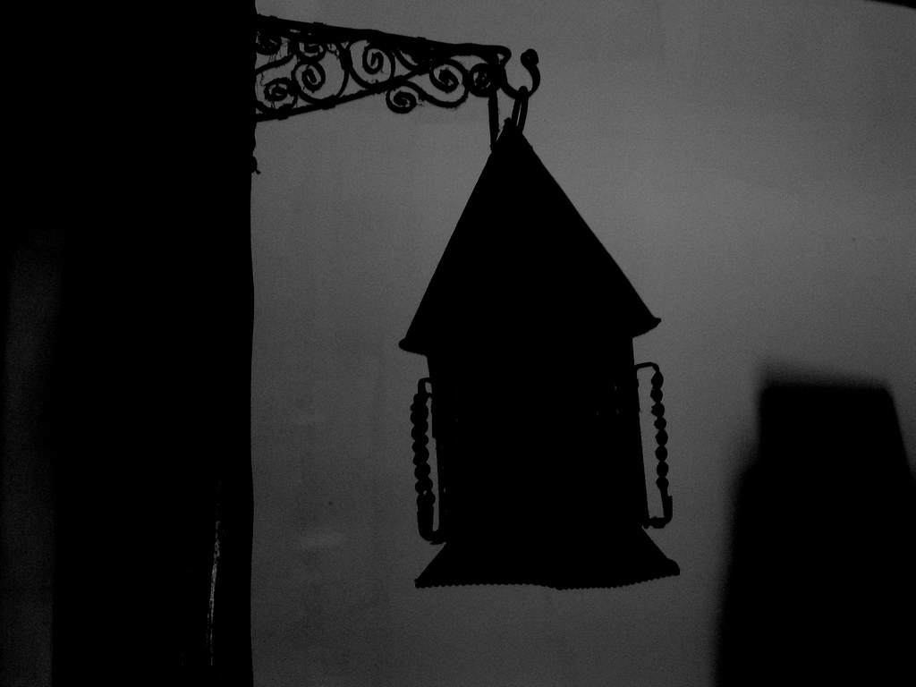 dead lamp weird lamp that hangs on a post in the living ro… Flickr