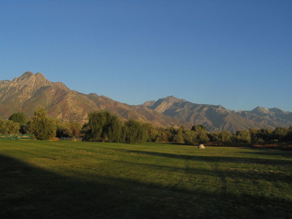 Wasatch Front from Holladay, Utah The Wasatch Range is a m… Flickr